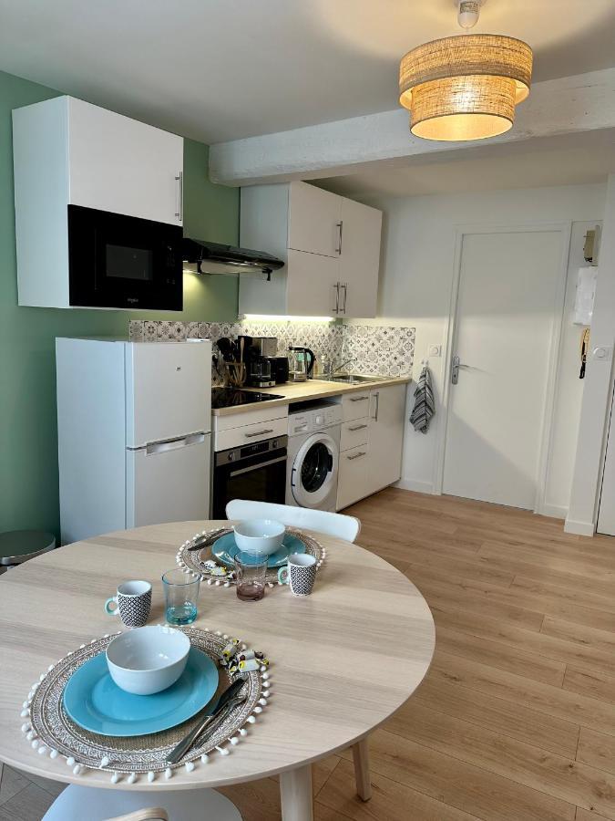 Charmant T2 Cosy En Plein Centre Ville Montluel Exterior photo